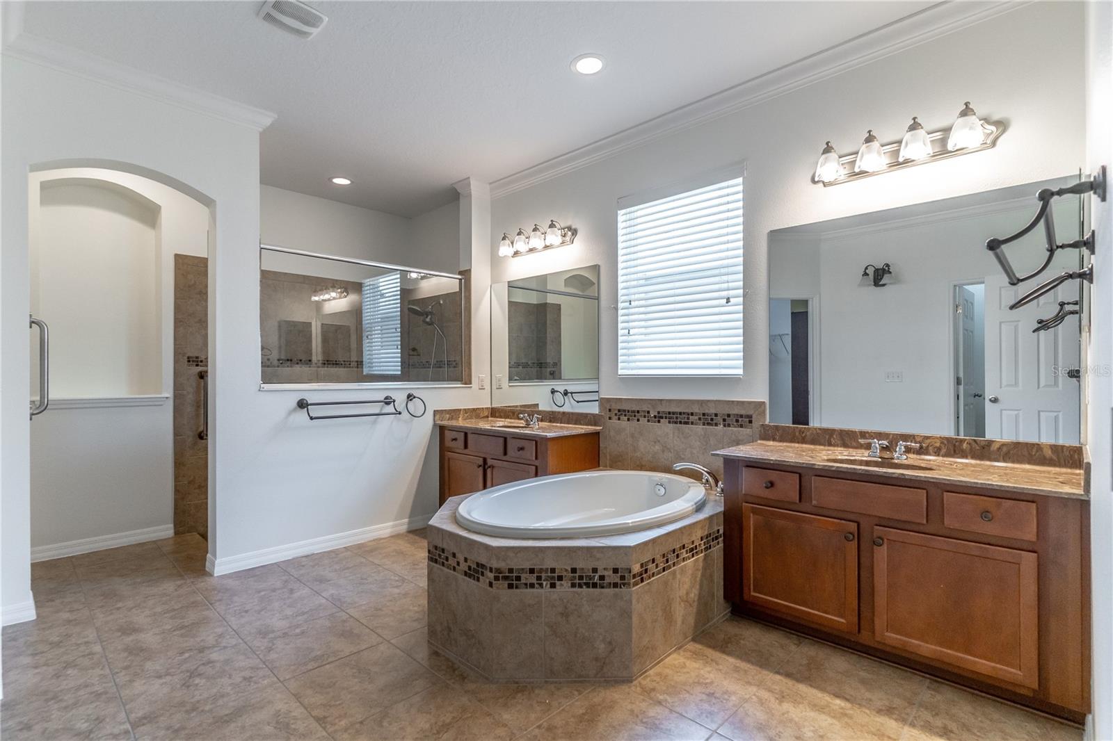 CYPRESS PRESERVE - Residential