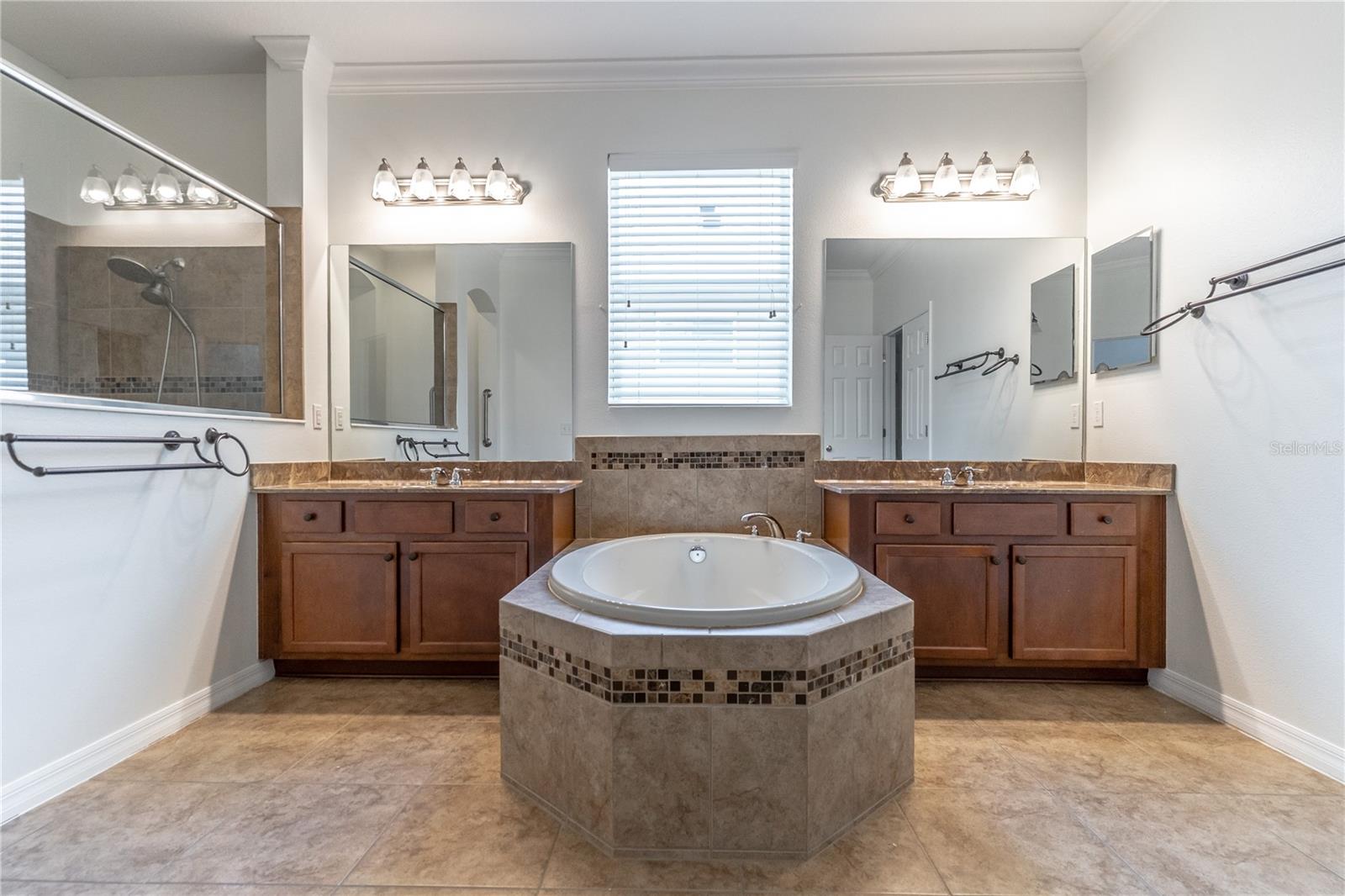 CYPRESS PRESERVE - Residential