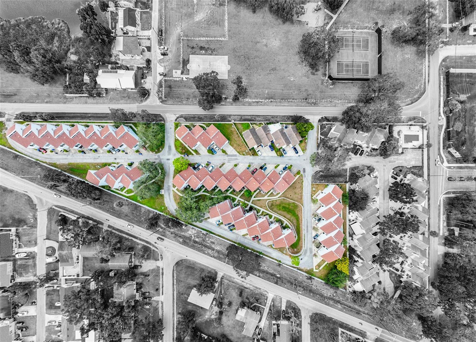NEW TRIAD TOWNHOMES OF CARROLLWOOD - Residential