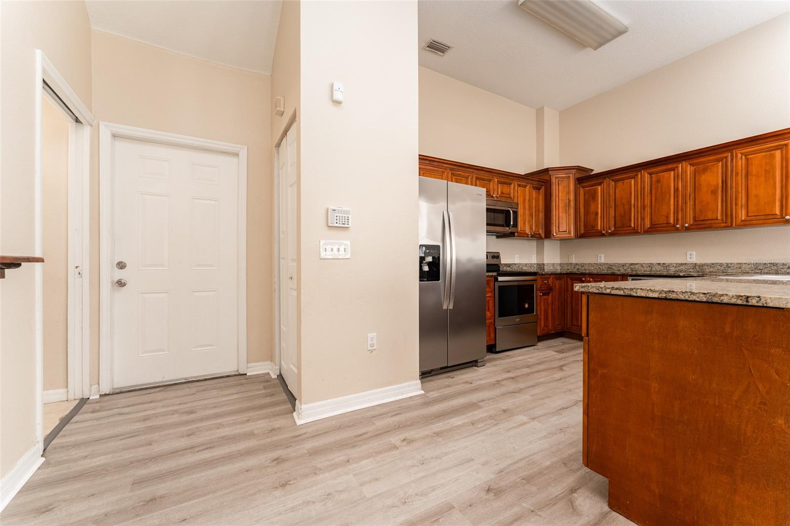 NEW TRIAD TOWNHOMES OF CARROLLWOOD - Residential