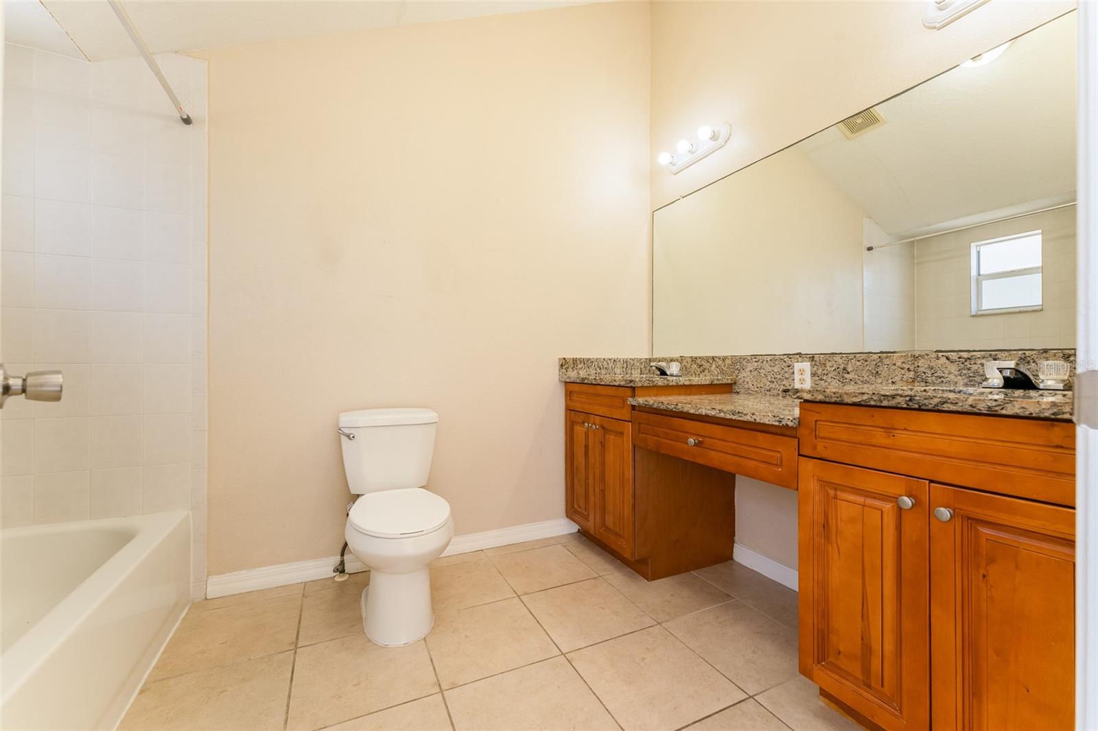 NEW TRIAD TOWNHOMES OF CARROLLWOOD - Residential