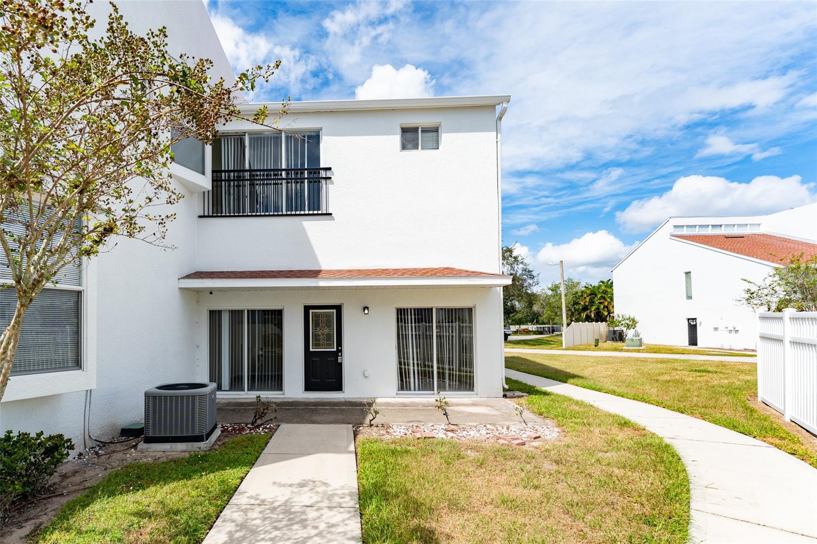 NEW TRIAD TOWNHOMES OF CARROLLWOOD - Residential