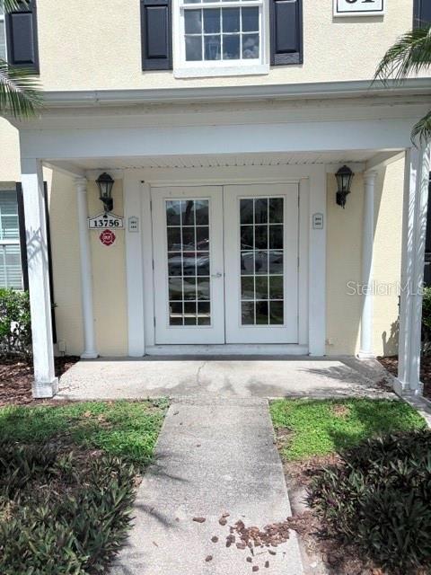WHISPERING OAKS - Residential