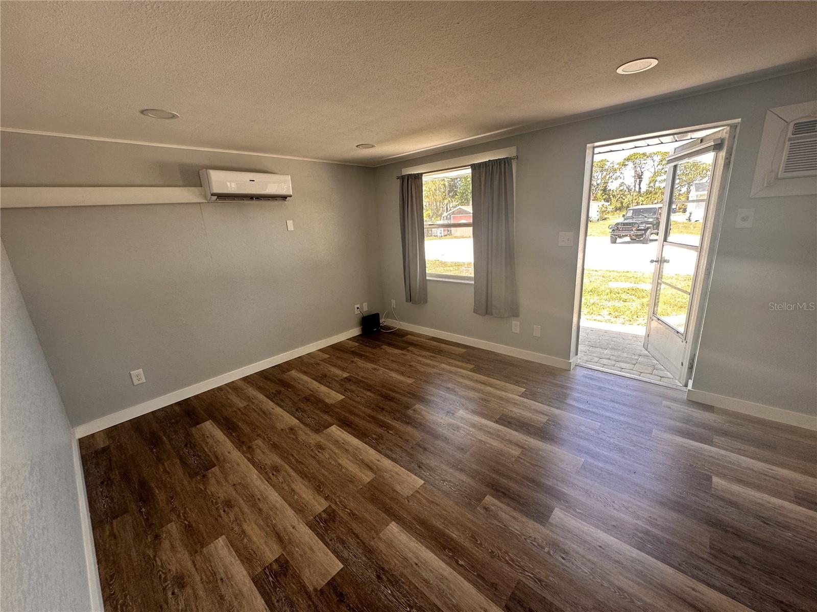 ENGLEWOOD OF - Residential Lease
