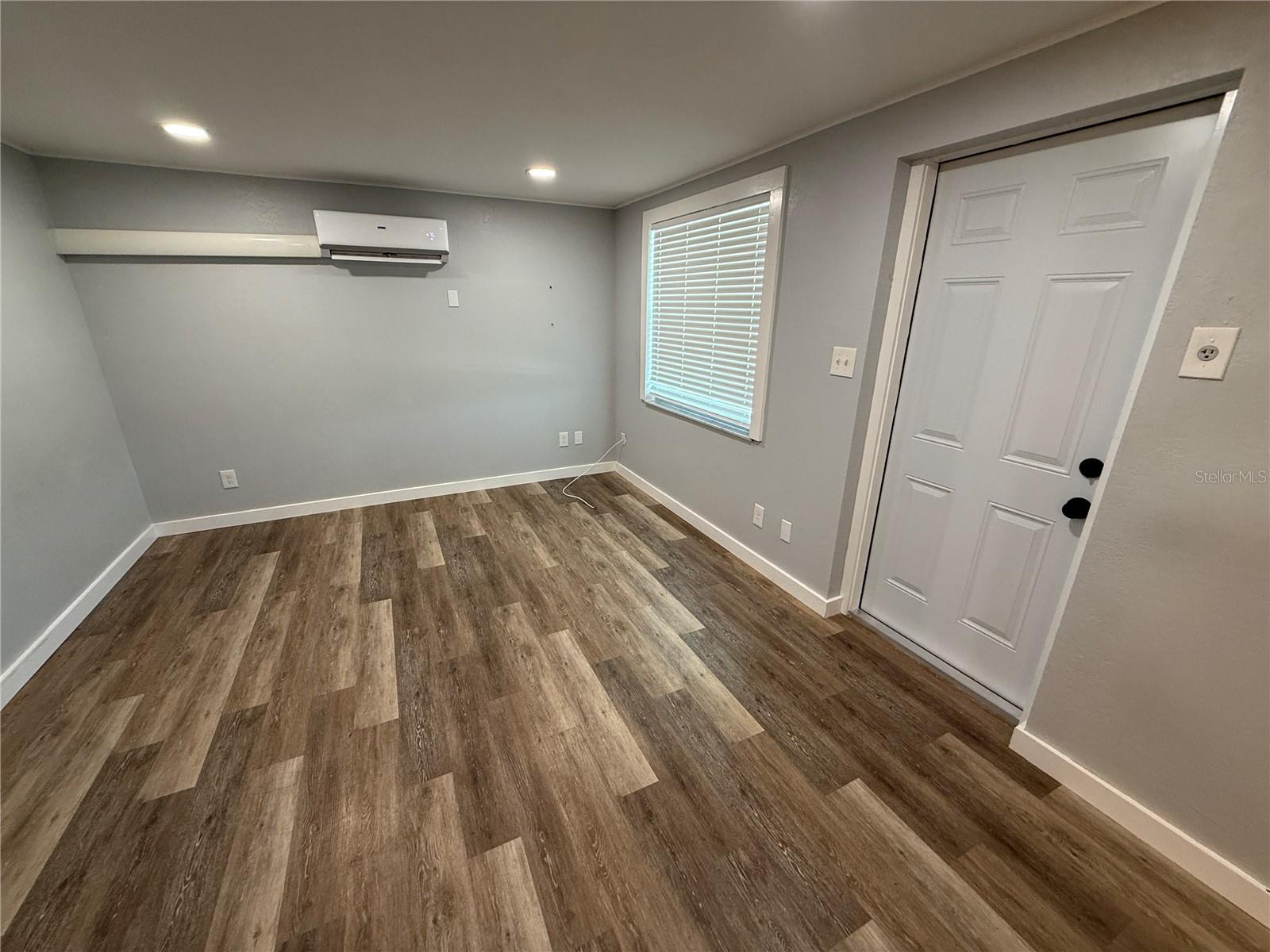 ENGLEWOOD OF - Residential Lease