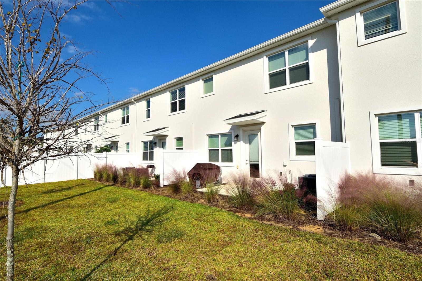 CHAMPIONS POINTE 25 TH - Residential