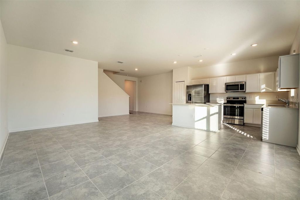 Photo of 286 Bogey Drive, Davenport, FL 33896 (MLS # S5147991)