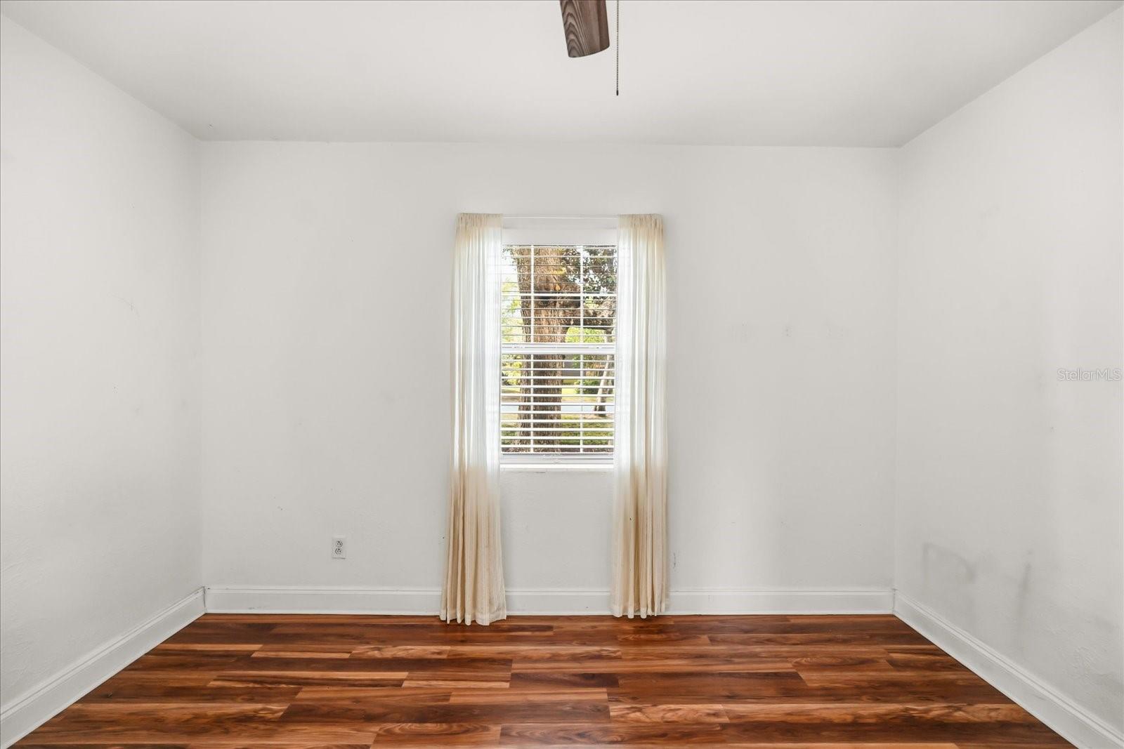 COLONIAL ACRES - Residential