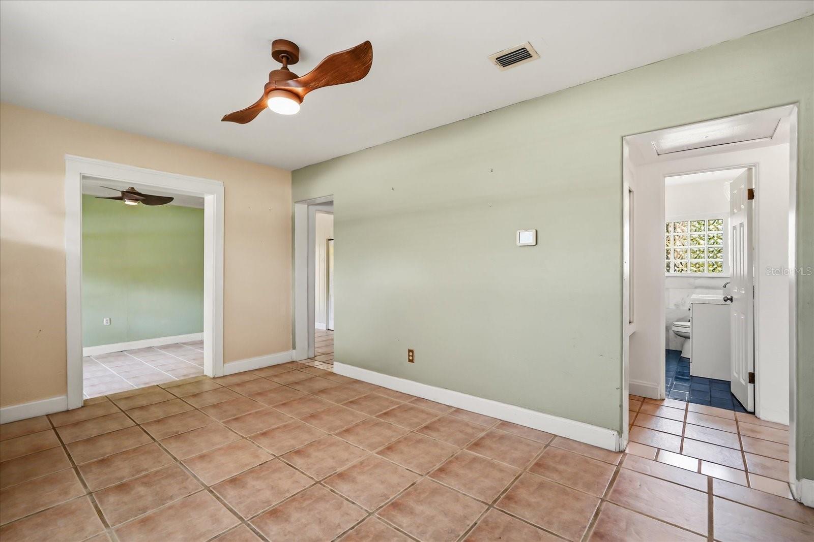 COLONIAL ACRES - Residential