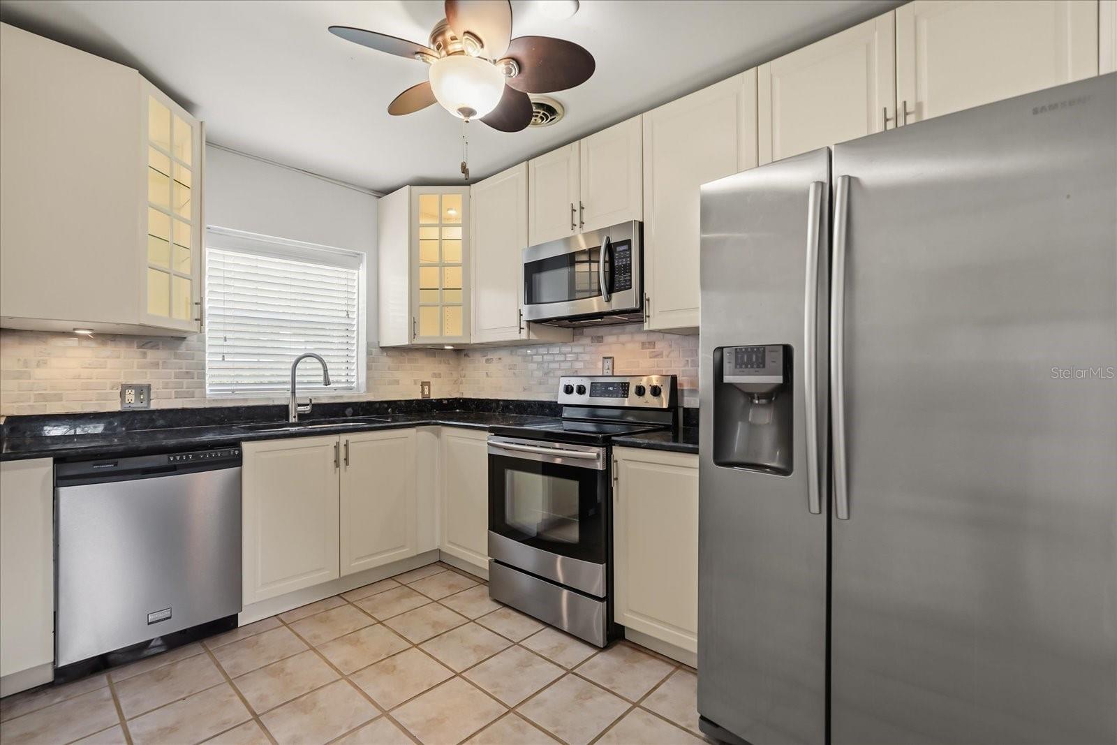 COLONIAL ACRES - Residential