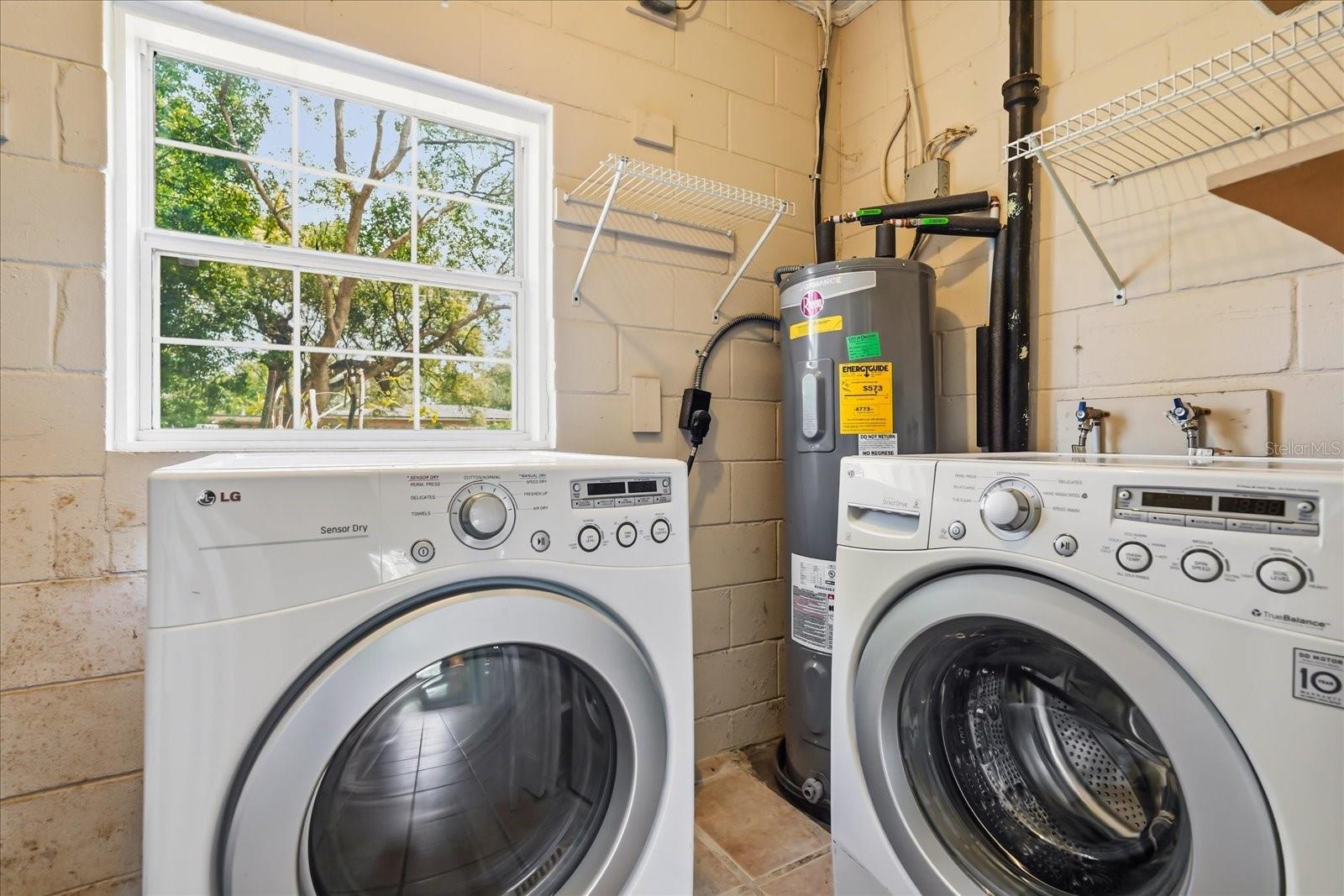 COLONIAL ACRES - Residential