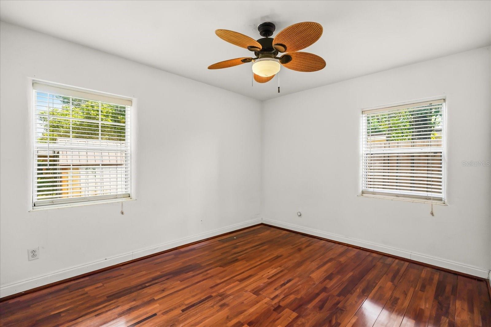 COLONIAL ACRES - Residential