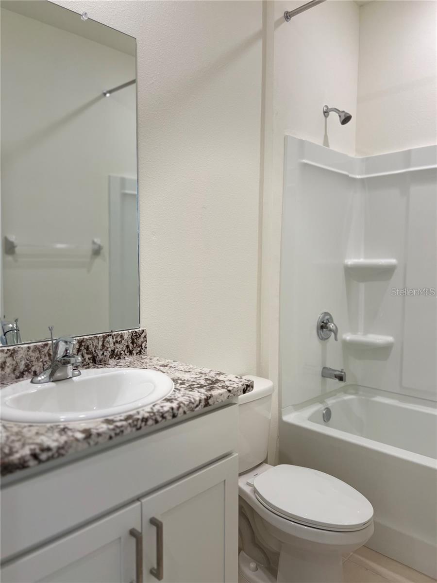 BELLA LAGO PH I - Residential Lease