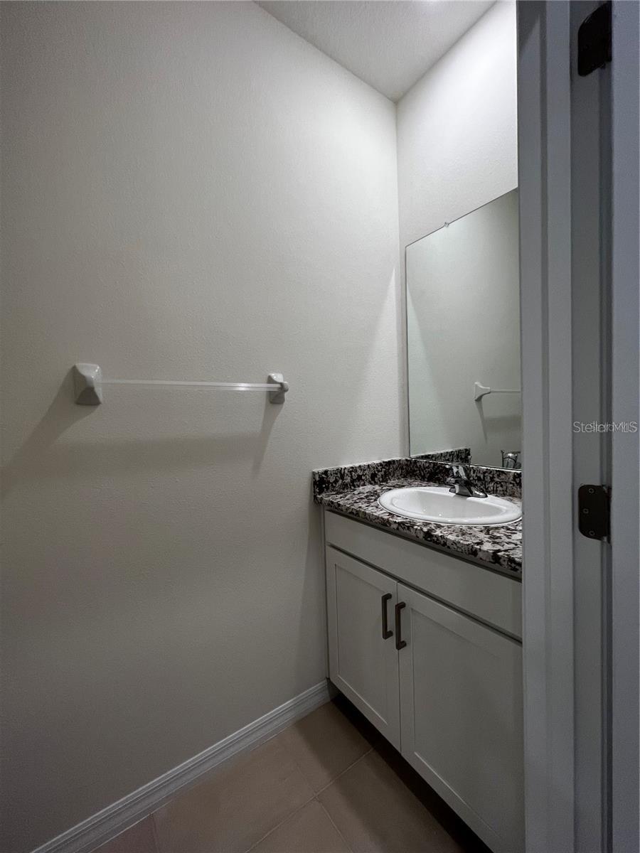 BELLA LAGO PH I - Residential Lease