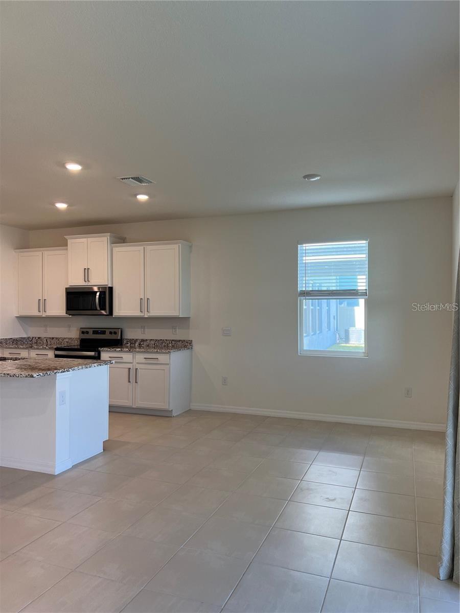 BELLA LAGO PH I - Residential Lease