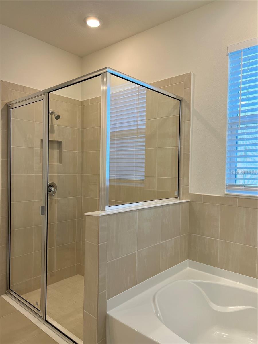 BELLA LAGO PH I - Residential Lease