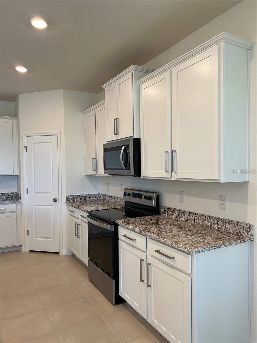 BELLA LAGO PH I - Residential Lease