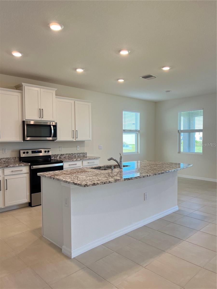 BELLA LAGO PH I - Residential Lease