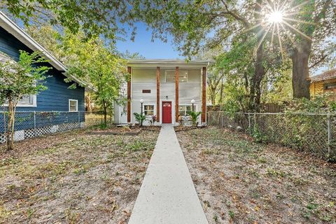 A home in TAMPA