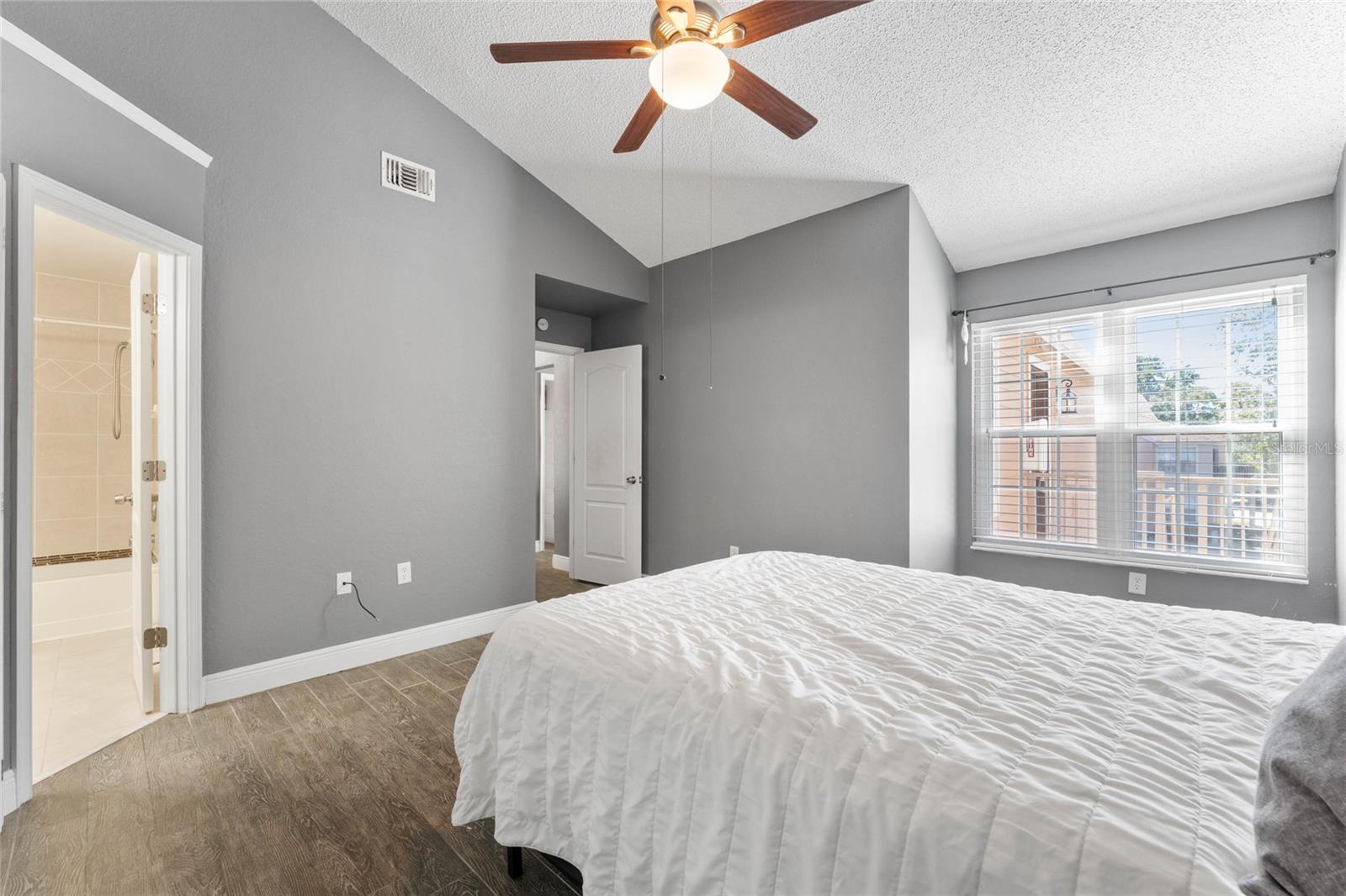 HIDDEN SPGS CONDO - Residential Lease