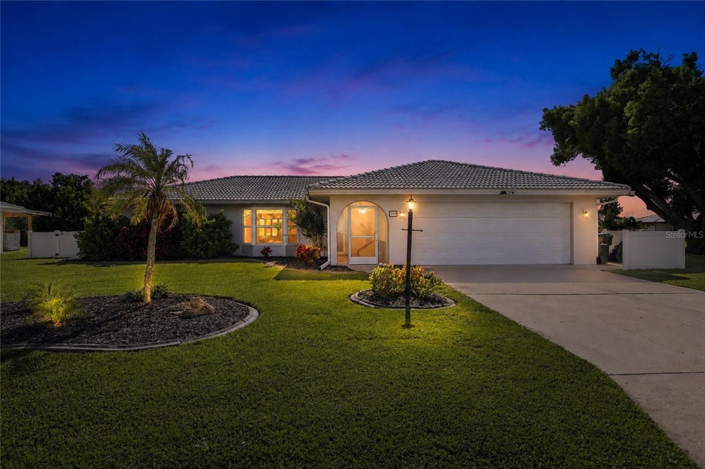 Photo of 302 Degas Drive, Nokomis, FL 34275 (MLS # A4704497)
