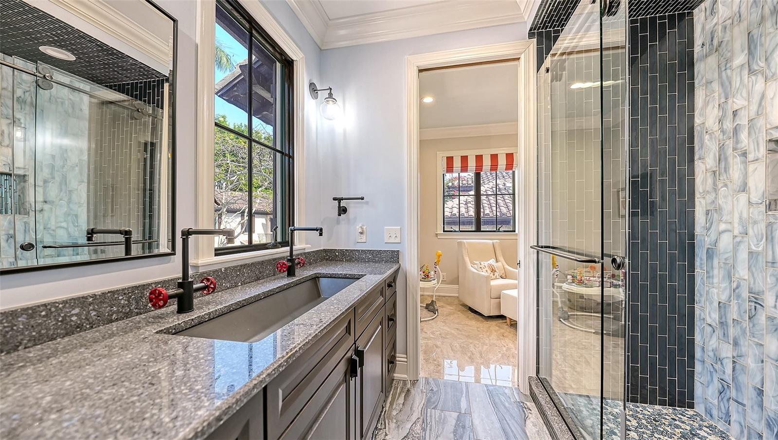 COCOANUT BAYOU - Residential