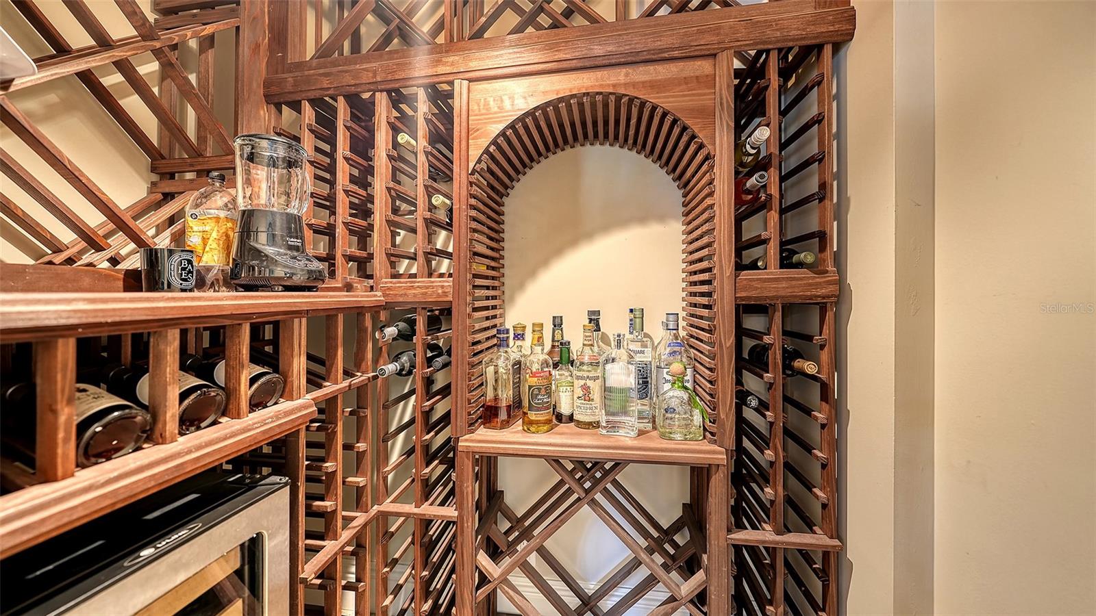 COCOANUT BAYOU - Residential