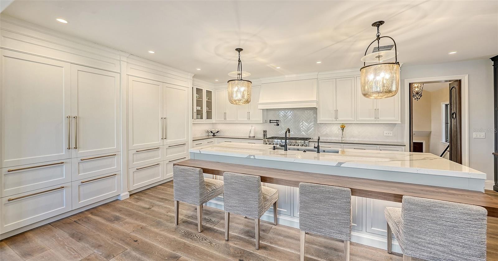 COCOANUT BAYOU - Residential