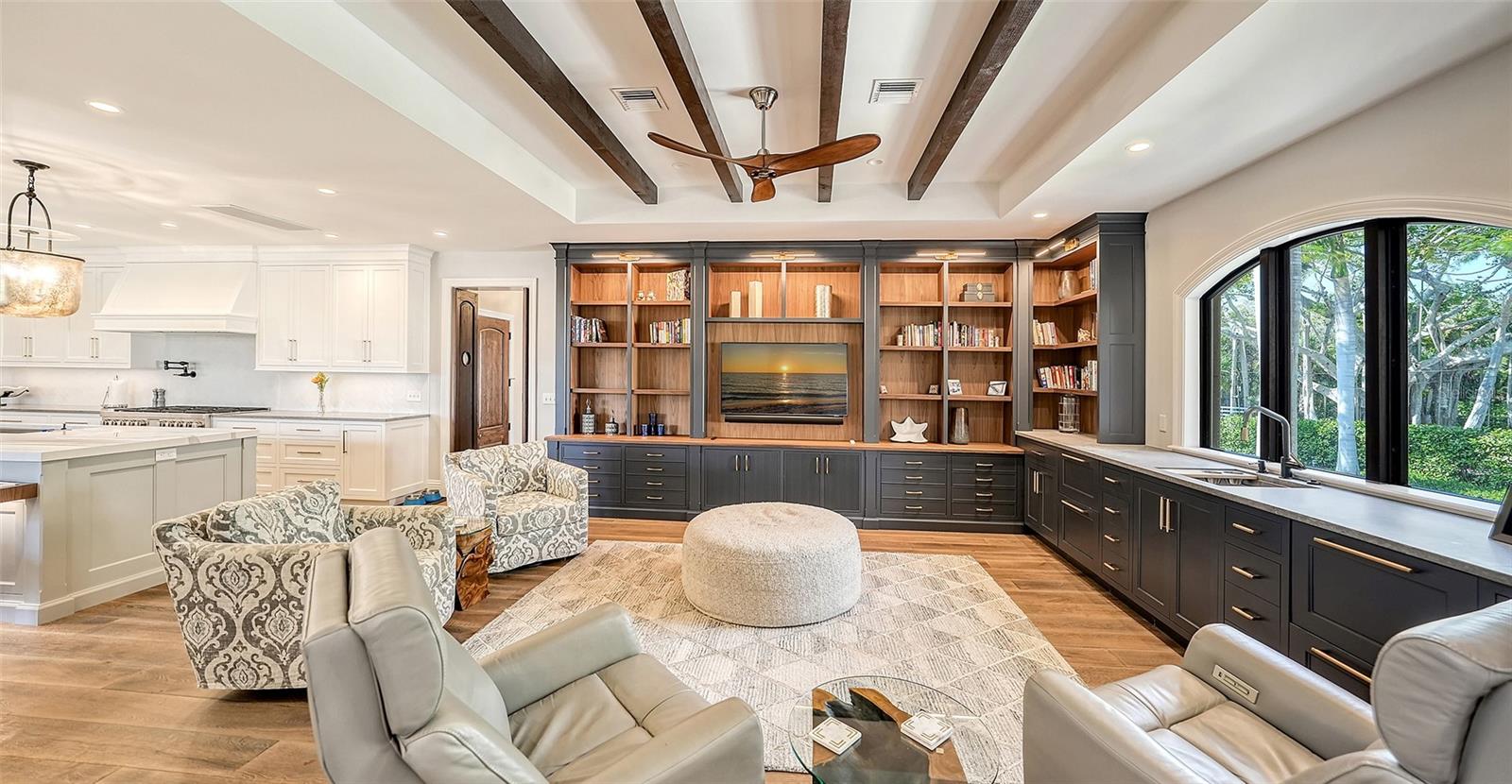 COCOANUT BAYOU - Residential