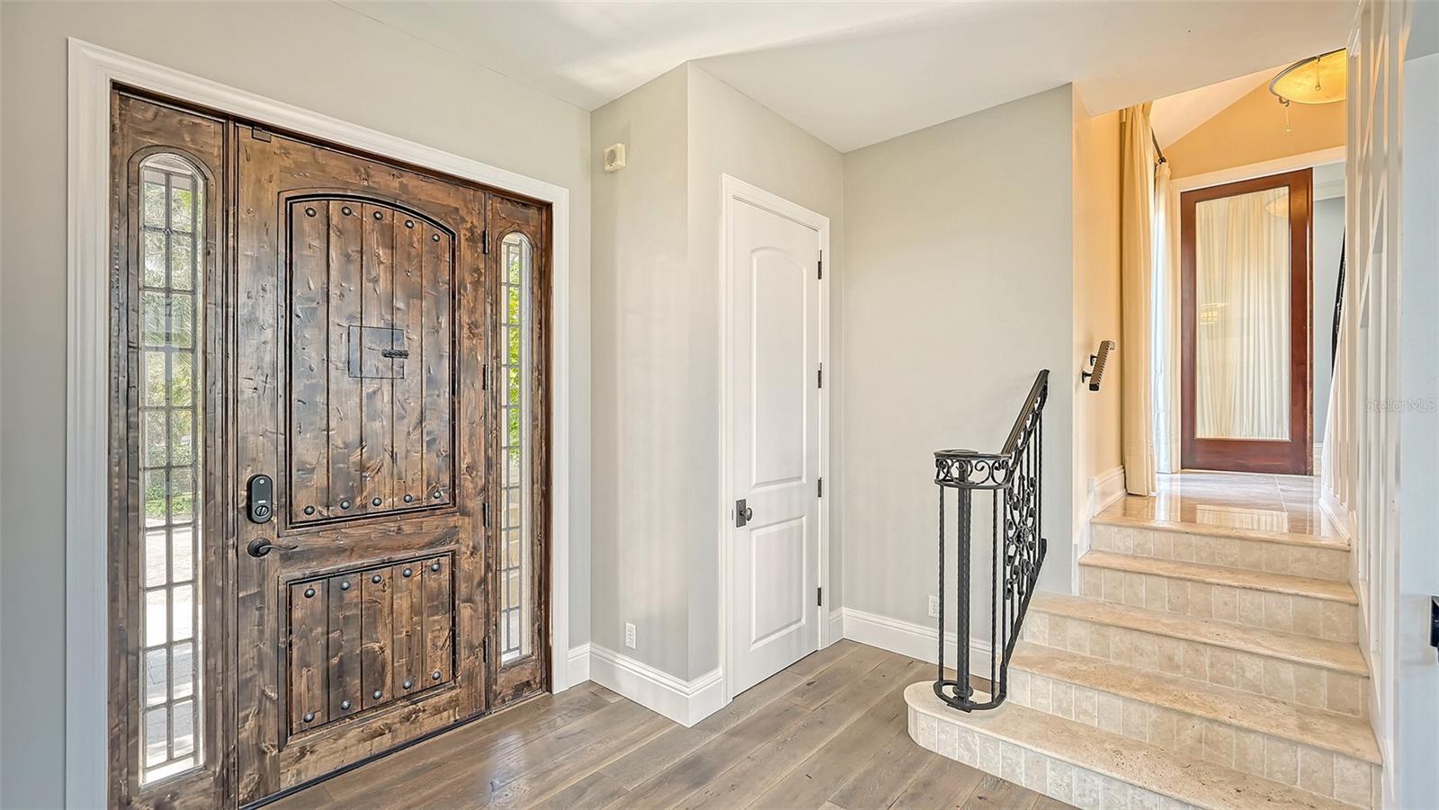 COCOANUT BAYOU - Residential