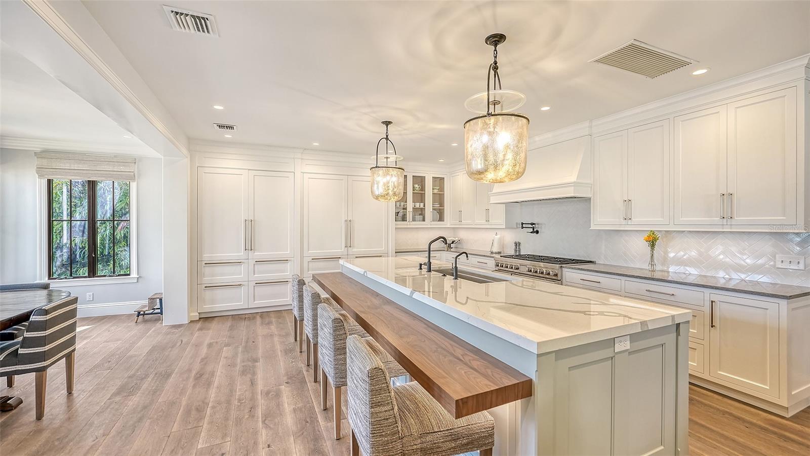 COCOANUT BAYOU - Residential