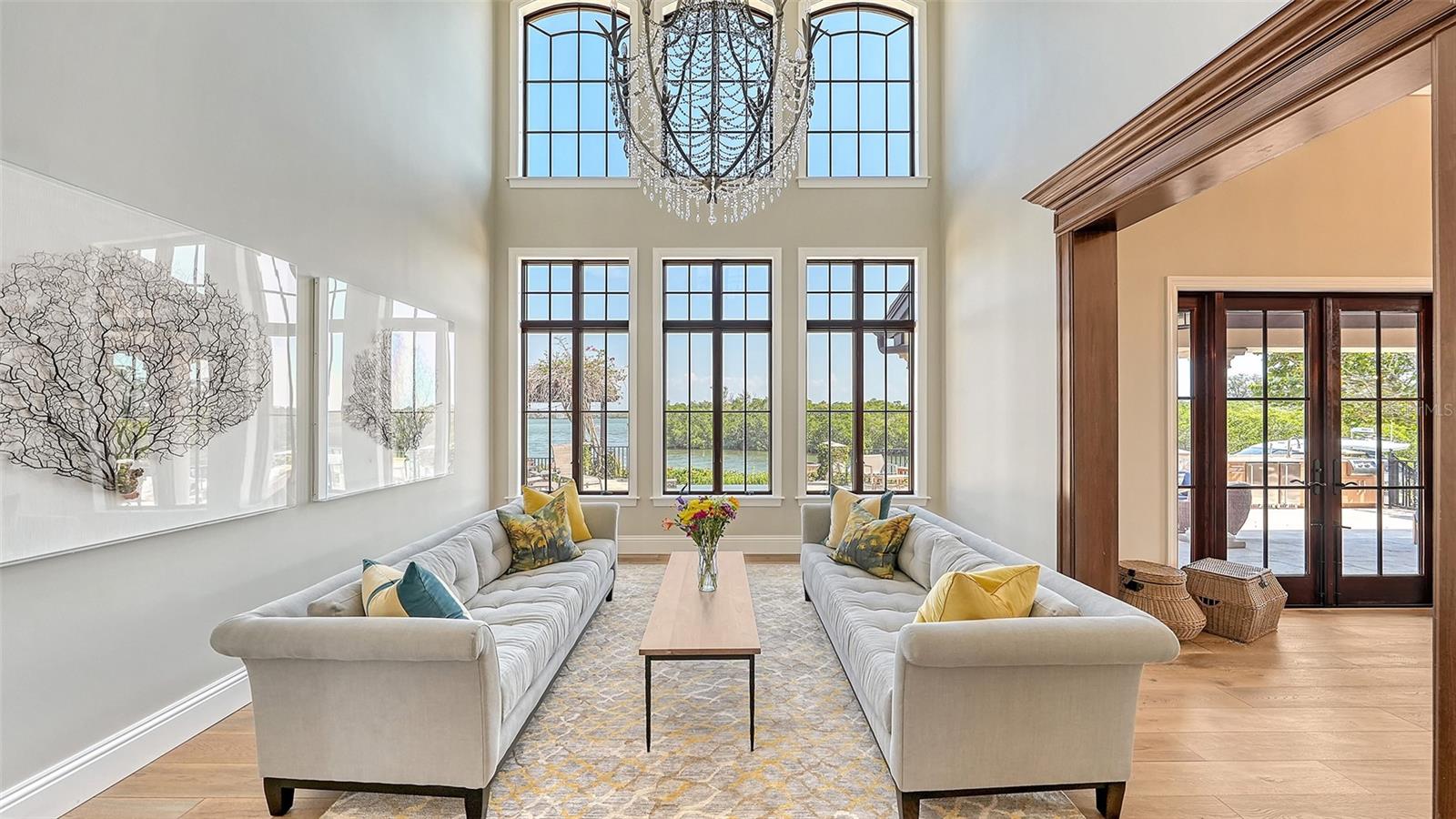 COCOANUT BAYOU - Residential