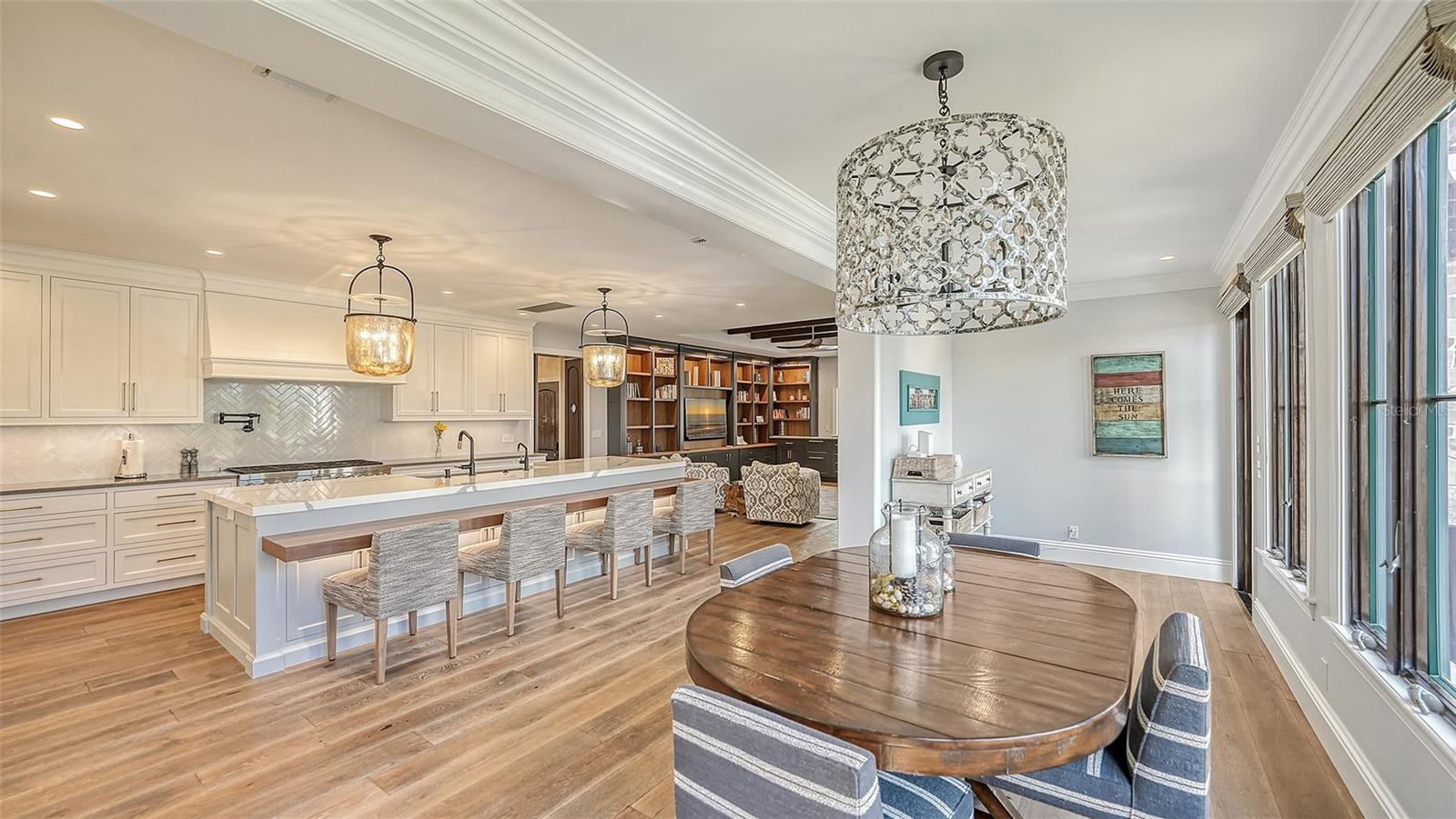 COCOANUT BAYOU - Residential