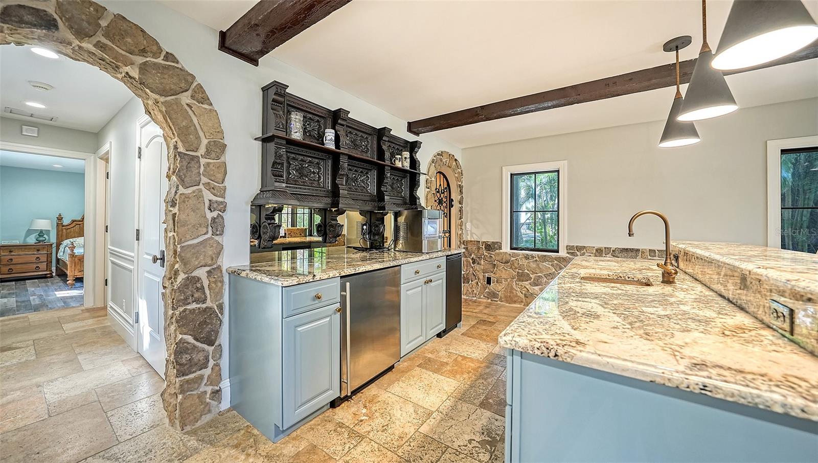 COCOANUT BAYOU - Residential