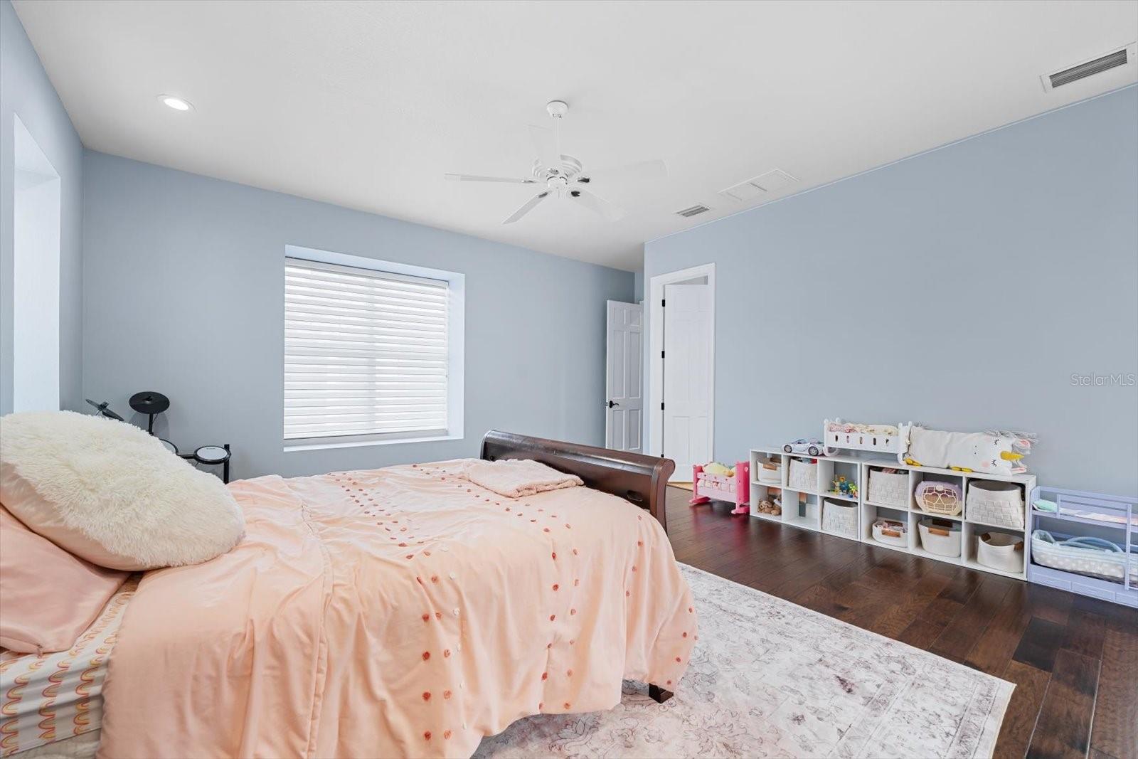 TAMPA PALMS 4A UNIT 2B4 - Residential