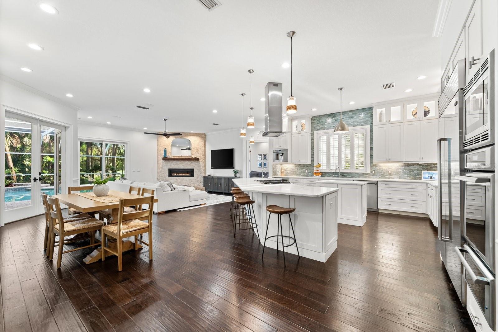 TAMPA PALMS 4A UNIT 2B4 - Residential