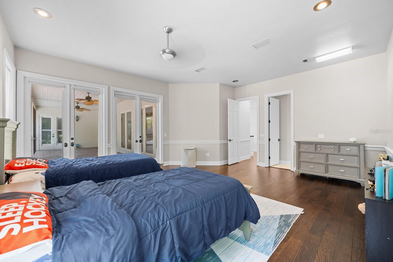 TAMPA PALMS 4A UNIT 2B4 - Residential