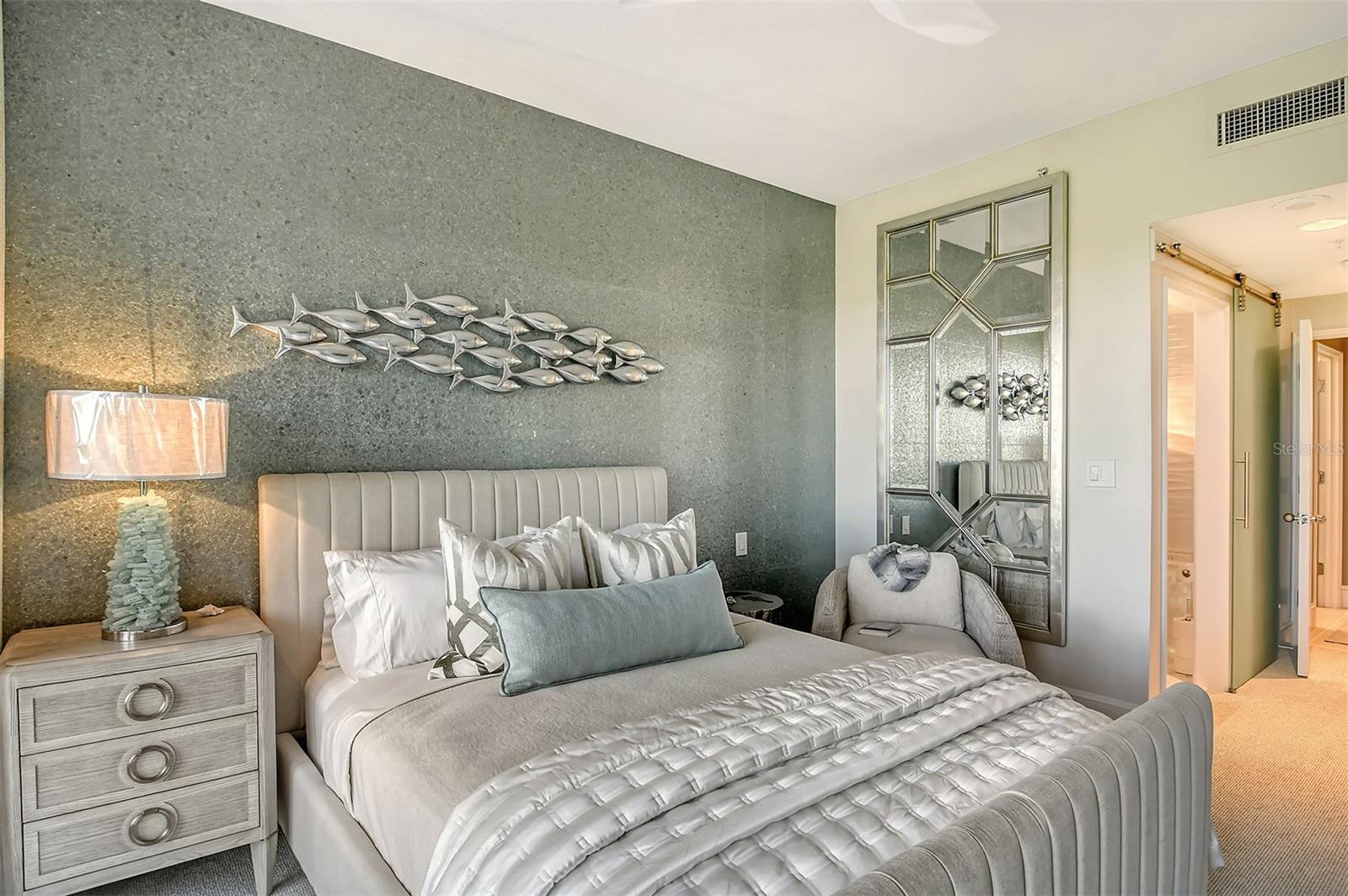 GRAND BAY 4 - Residential
