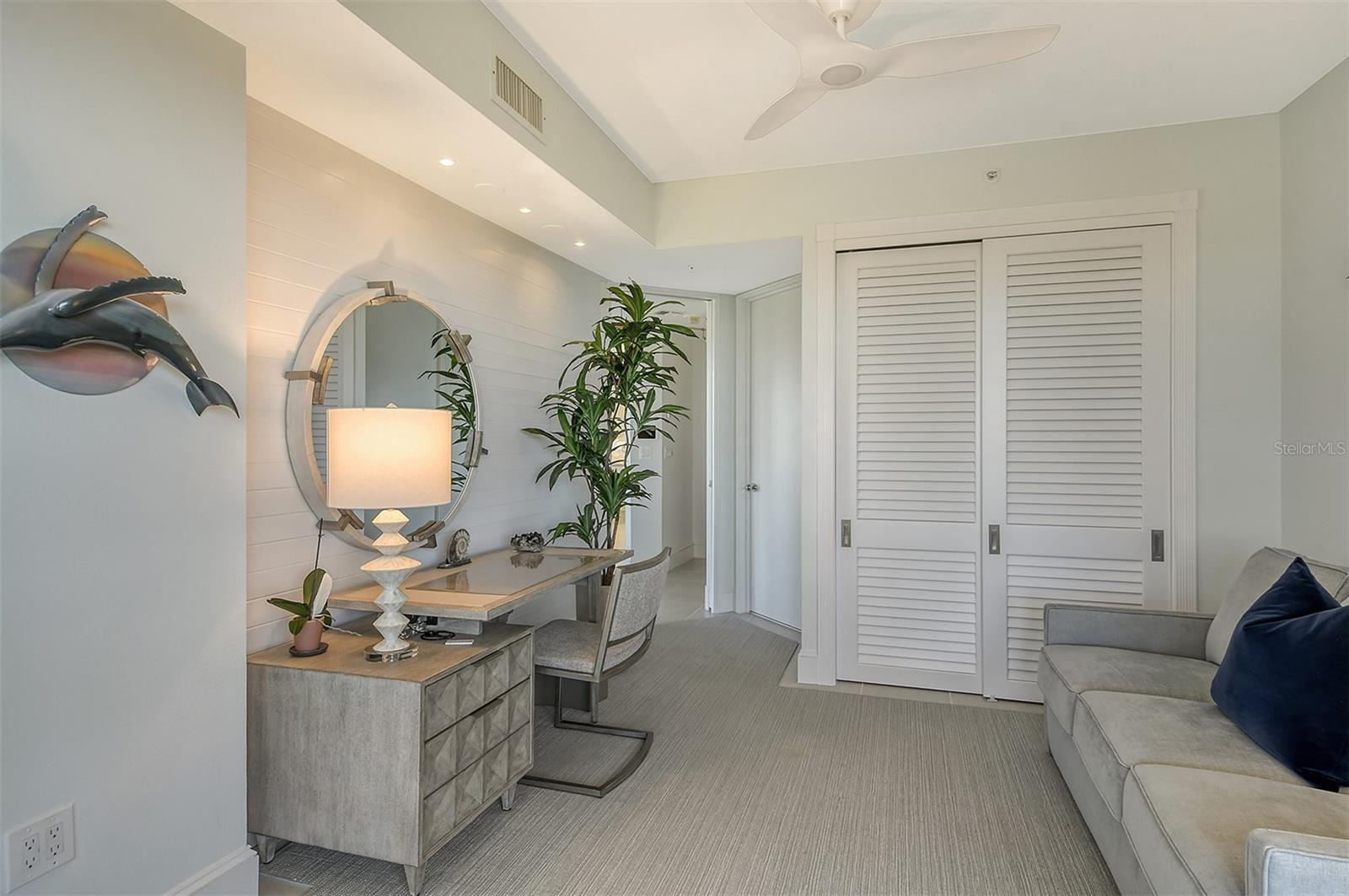 GRAND BAY 4 - Residential