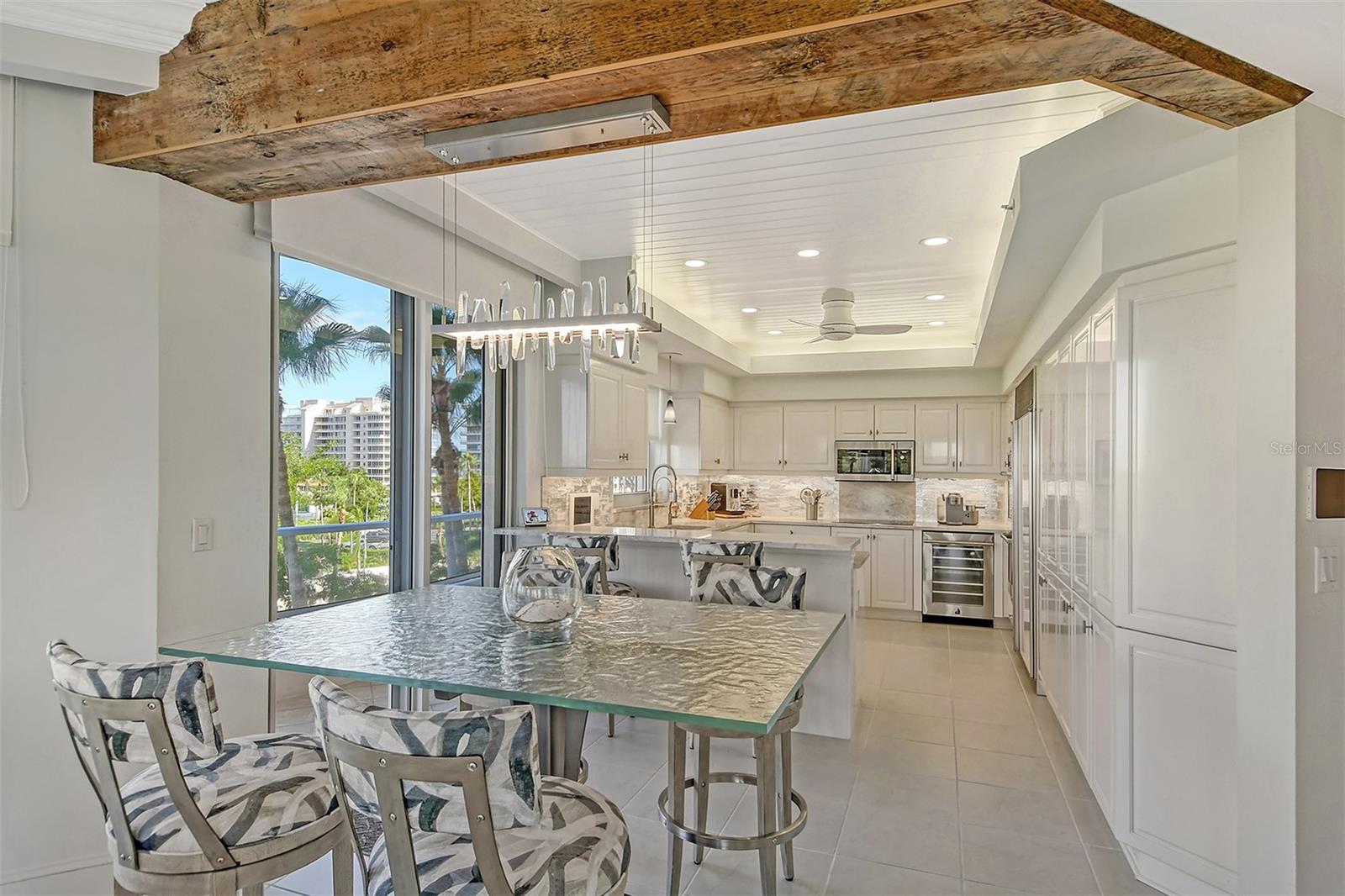 GRAND BAY 4 - Residential