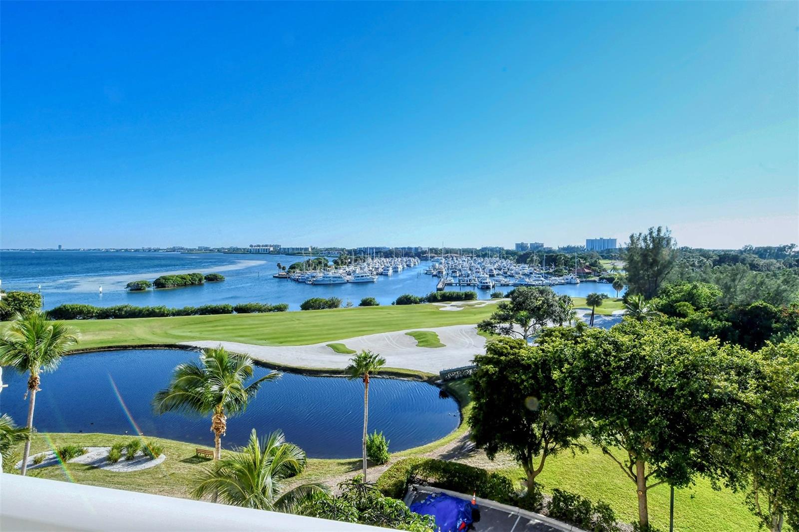 GRAND BAY 4 - Residential