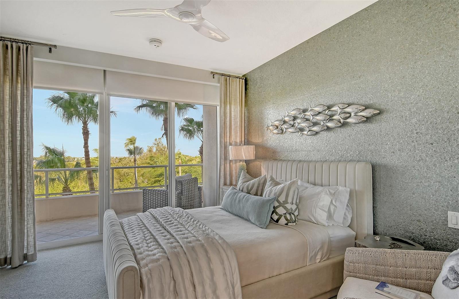 GRAND BAY 4 - Residential