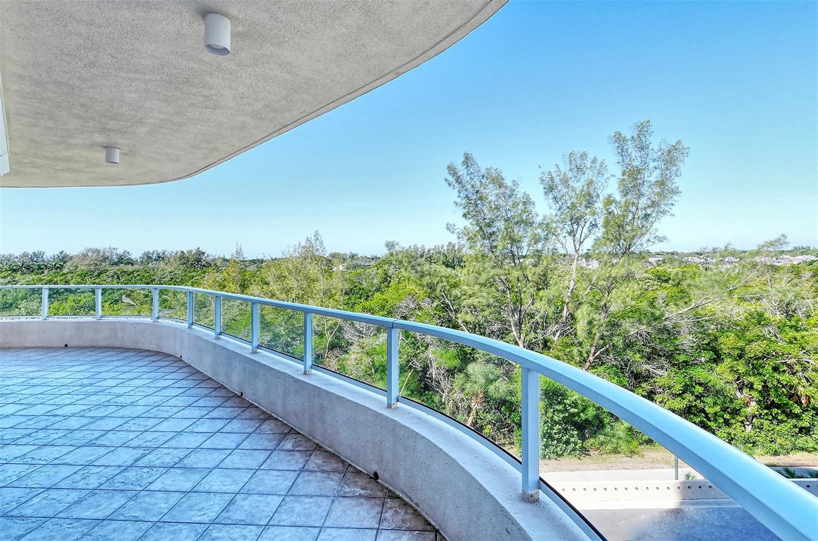 GRAND BAY 4 - Residential