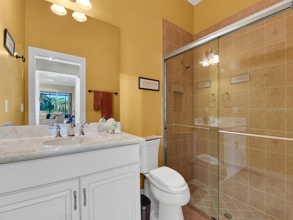 VERANDAH - Residential