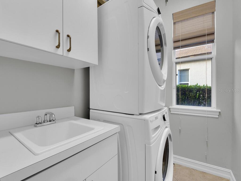 VERANDAH - Residential