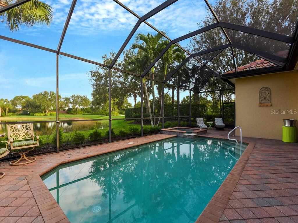 VERANDAH - Residential