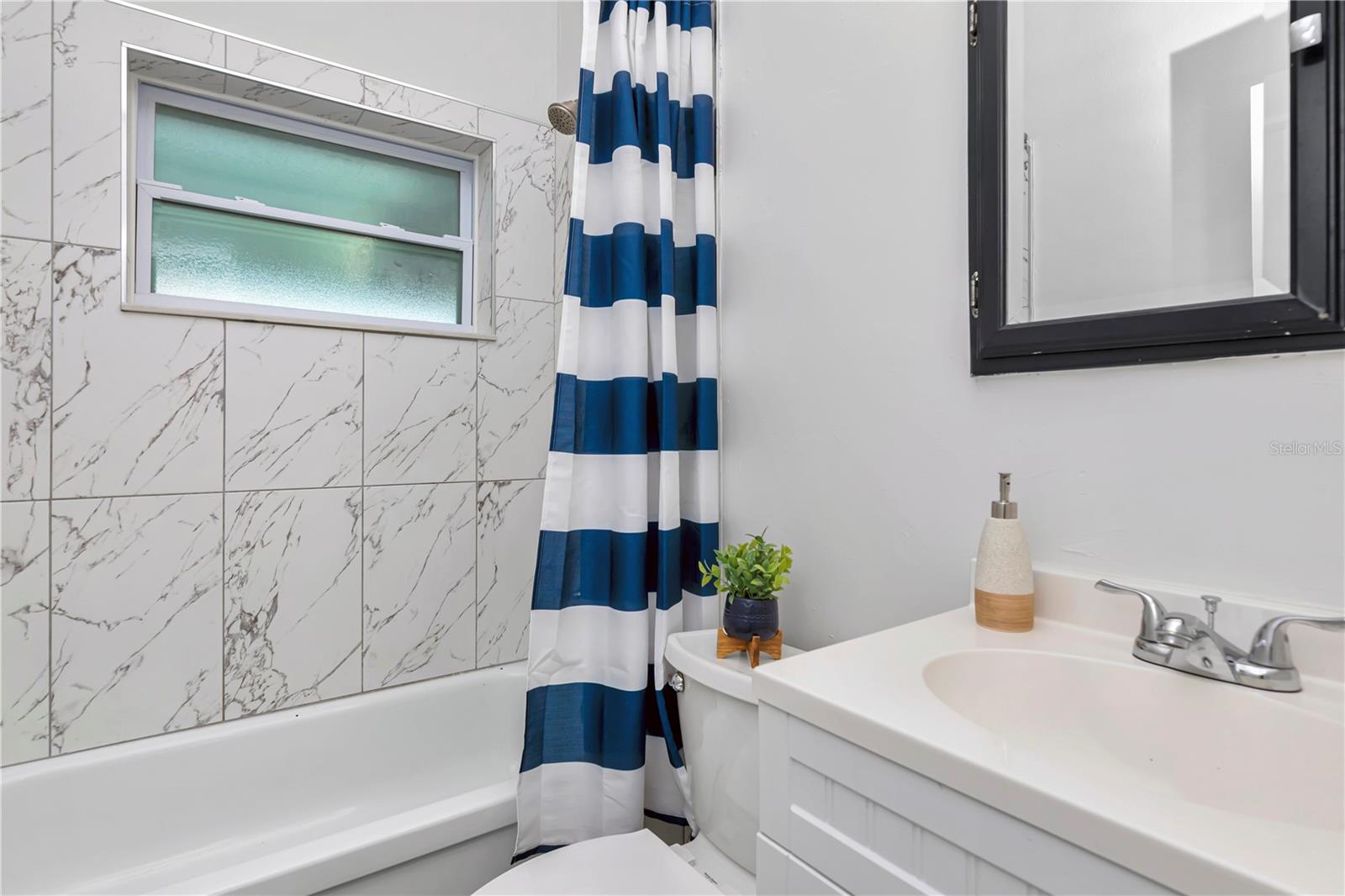 CRESTRIDGE 2ND ADD - Residential