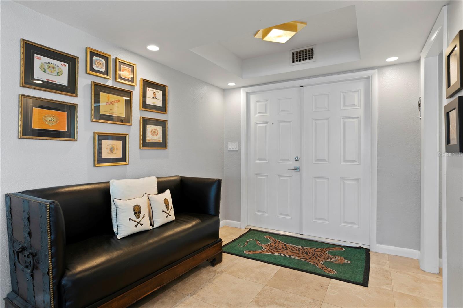 201 W LAUREL STREET 1006