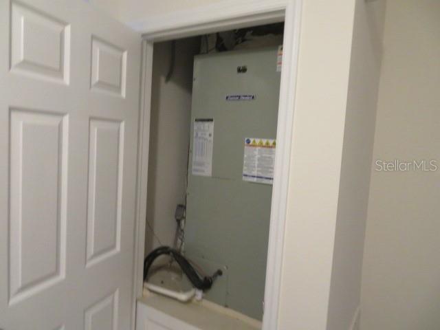 HERITAGE COMMONS - Residential Lease