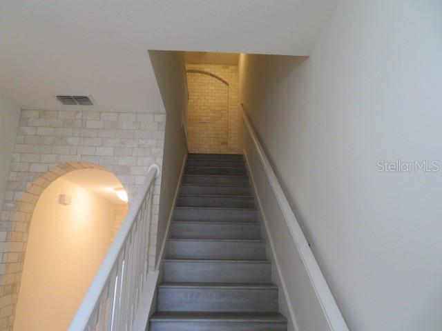 HERITAGE COMMONS - Residential Lease